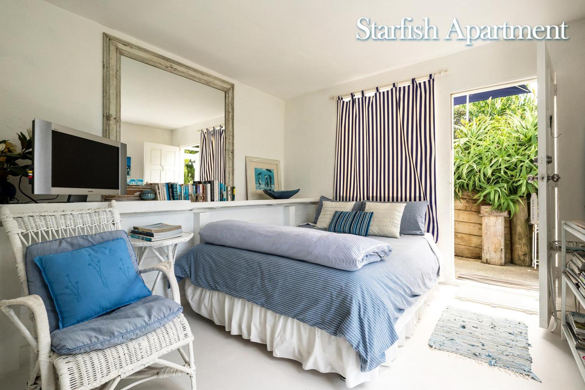 Апартаменты Boatsheds On The Bay, Waiheke Island Ostend Экстерьер фото